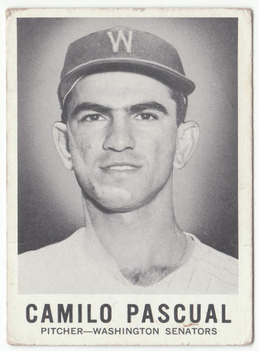 1960 Leaf #4 Camilo Pascual front