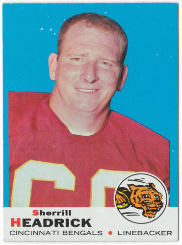 1969 Topps Football #9 Sherrill Headrick