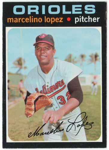 1971 Topps Baseball #137 Marcelino Lopez