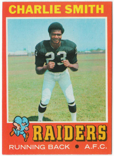 1971 Topps Football #21 Charlie Smith
