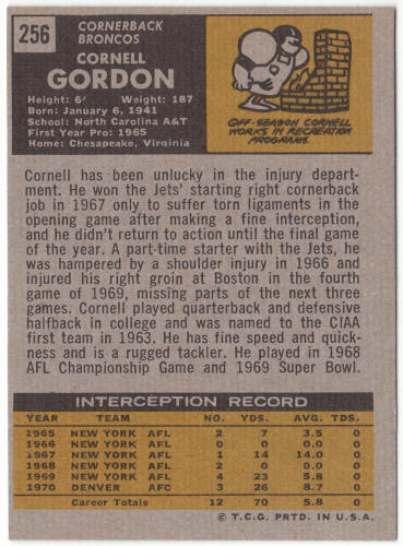 1971 Topps Football #256 Cornell Gordon