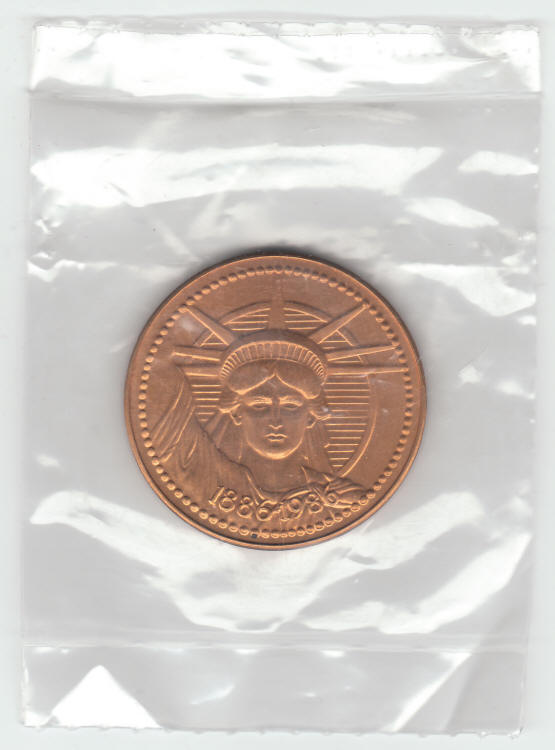 1986 Nestle Statue Of Liberty Coin Medallion front