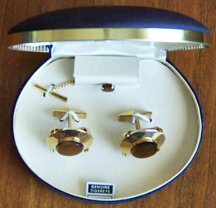 Brent Matching Tiger Eye Cufflinks and Tie Tack Set
