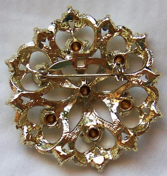 Vintage Costume Jewelry Brooch
