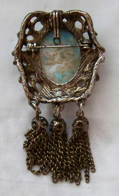 Vintage Costume Jewelry Brooch