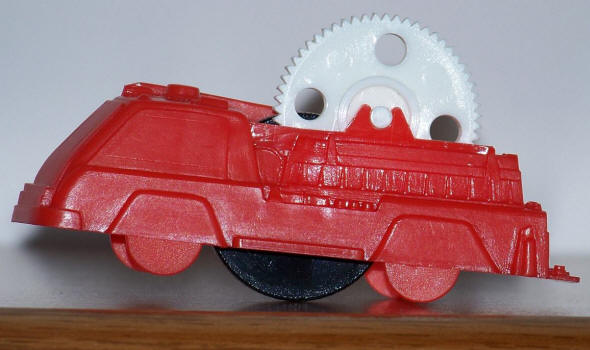 Cap'n Crunch Gyro Hook and Ladder Cereal Premium side