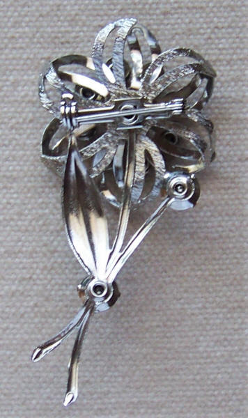 Vintage Rhinestone Flower Brooch
