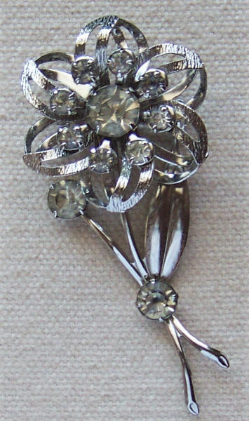 Vintage Rhinestone Flower Brooch