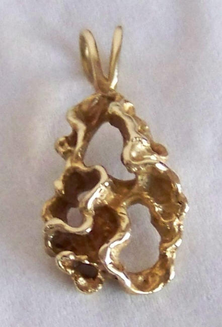 14K Gold Brutalist Pendant front