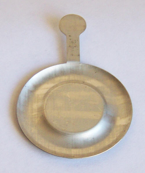 Mattel Hot Wheels Classic Nomad button back