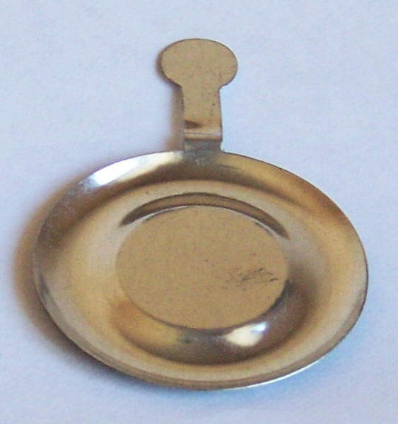 Mattel Hot Wheels Red Baron button back