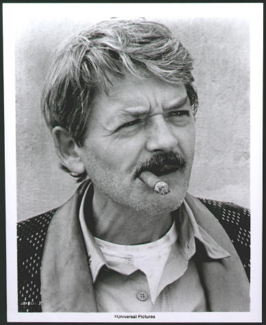 Midway Press Kit Hal Holbrook Still