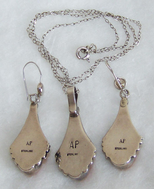 Navajo Coral Sterling Silver Pendant Earrings Set back