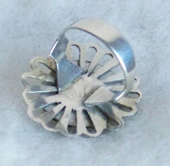 Navajo Turquoise Silver Ring back
