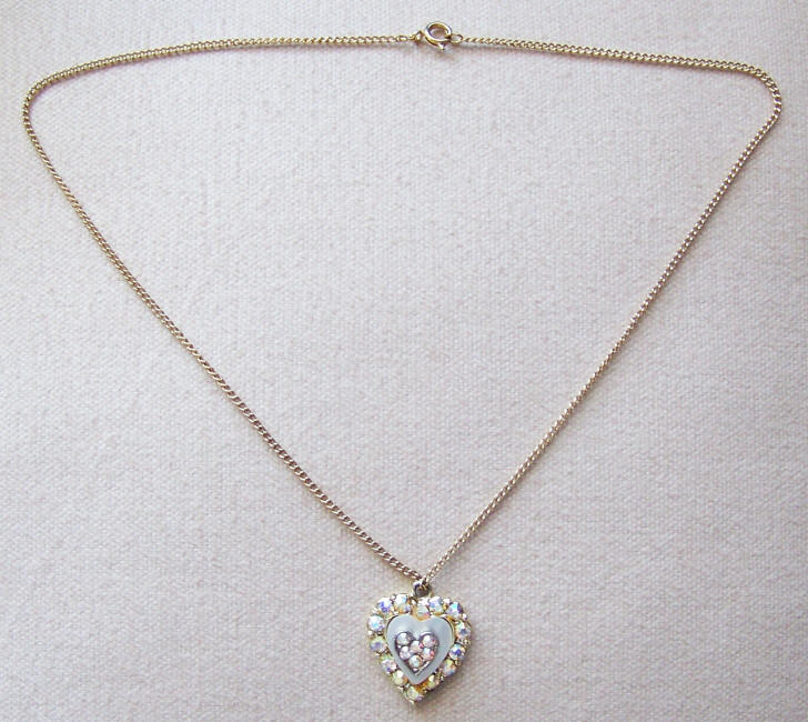 Rhinestone Heart Pendant front