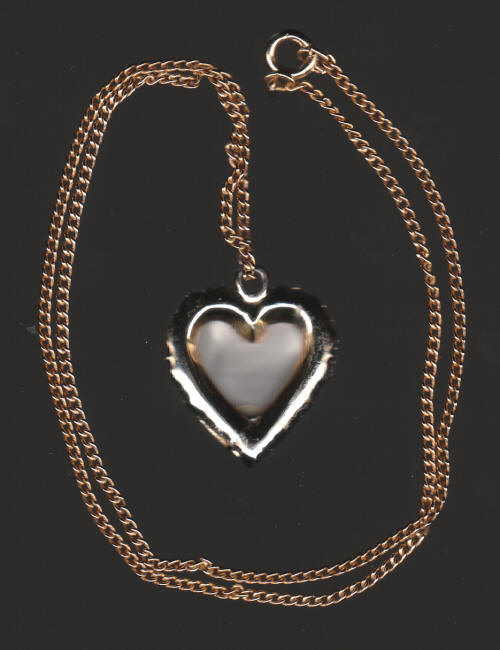 Rhinestone Heart Pendant back