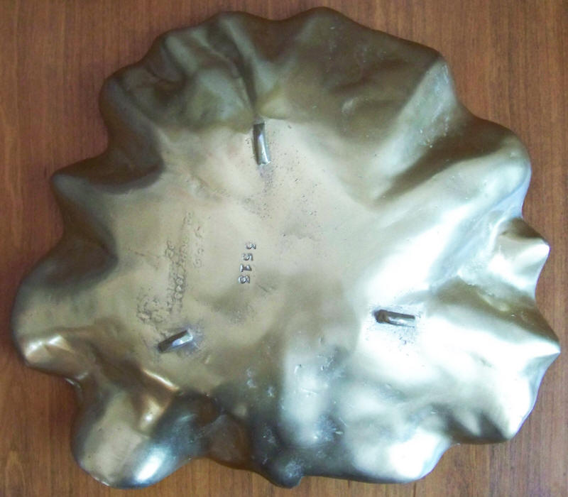 Sea Grape Leaf Bowl bottom