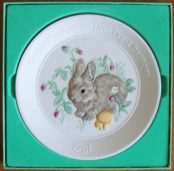 Linda K Powell Simple Pleasures Plate front