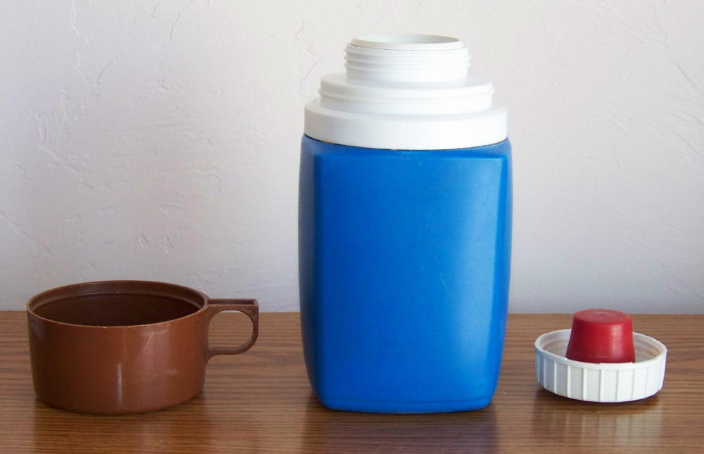 Star Wars Thermos back