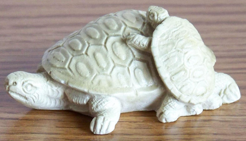 Mid 1970s White Beige Resin Turtle Pair