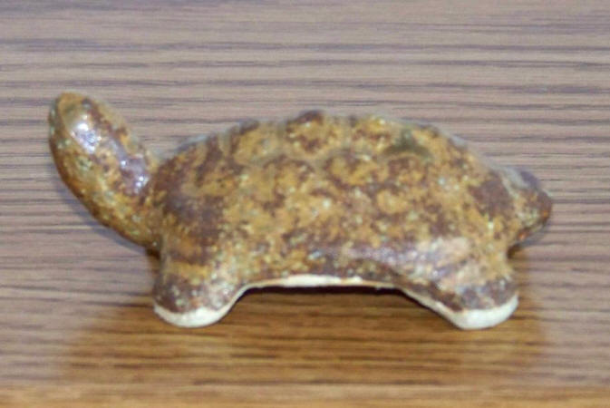 Mid 1970s Pottery Turtle