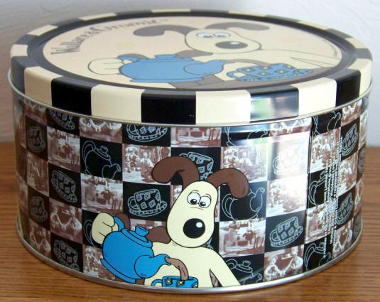 Wallace and Gromit Empty Cookie Tin side view